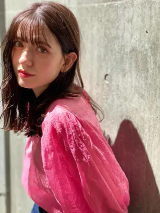 セミロング ICON所属・艶美髪マスター 店長✂︎YUKKEのヘアスタイル