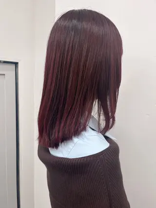 ミディアム 遠藤 乙夏のヘアスタイル