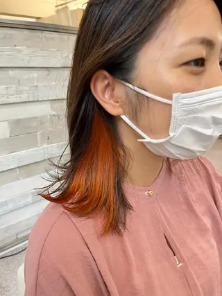 カラー エクステ ハイトーン 💭黒崎ハルカのヘアスタイル