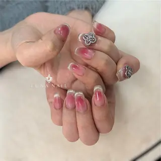 ネイル アトリエ　ミモザ所属・いまむら あかりのネイルデザイン