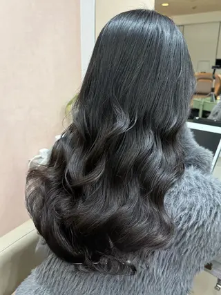 ロング パーマ コテ巻き/パーマ/艶 透明感/荻原凜太郎のヘアスタイル