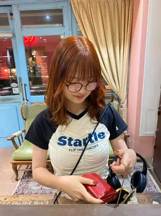 ミディアム カラー 海音 心斎橋美容室のヘアスタイル