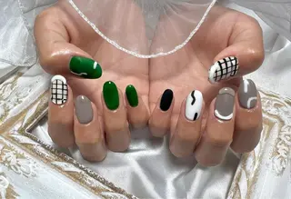 ネイル Una ☀️☀️のネイルデザイン