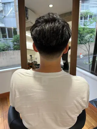 ショート メンズ メンズカット✂️ スキンフェード伊藤陸のヘアスタイル