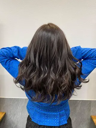 セミロング カラー 髪質改善特化サロン ICONIQ天神店のヘアスタイル
