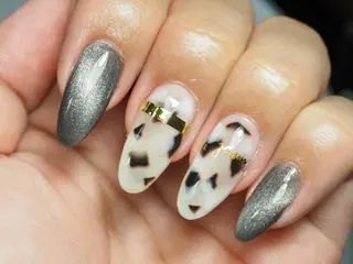 ネイル 横浜東口Monie☆ REIKAのネイルデザイン