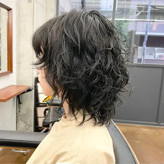 ミディアム パーマ メンズ ✂︎ウルフ・ショート ✂︎MIKUNIのヘアスタイル