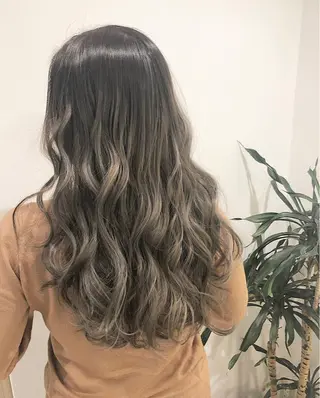 ロング カラー sail所属・sail hairのヘアスタイル