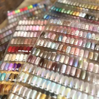 ネイル ROUN' 齋藤のネイルデザイン