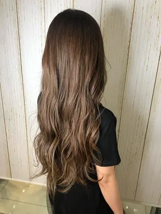 ロング カラー 【似合うが見つかる】 Hanaのヘアスタイル