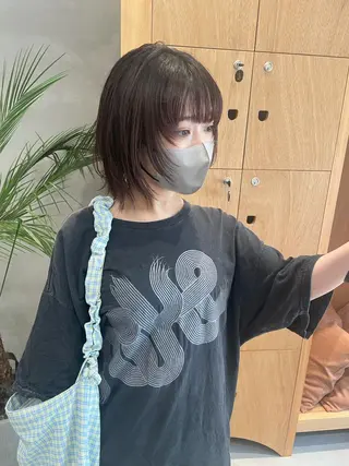 ミディアム wewe: momoeのヘアスタイル