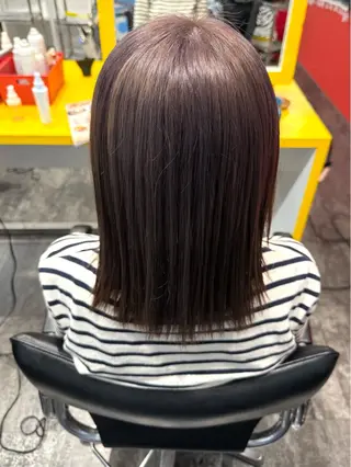 ミディアム カラー LOMARLIE/ NATUMIのヘアスタイル