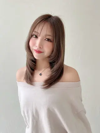 セミロング 大野 真央のヘアスタイル