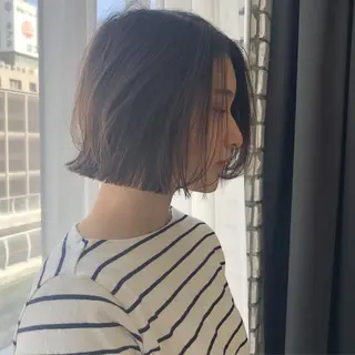 ミディアム ORIKA 美容室のヘアスタイル