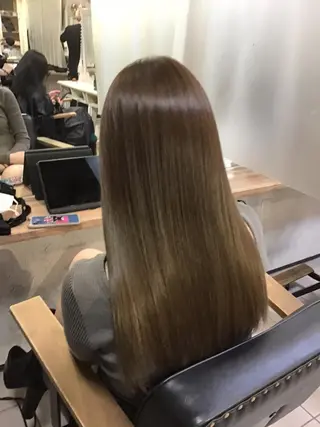 ミディアム 髪質改善ストレート/ ブリーチ／渋谷　福田のヘアスタイル