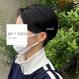 ショート an.nico所属・レイヤー/透明感艶 カラー丸山ななほのヘアスタイル