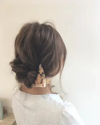 セミロング ヘアアレンジ graxi'    グラシー所属・ブリーチ/ハイトーン SERINAのヘアスタイル