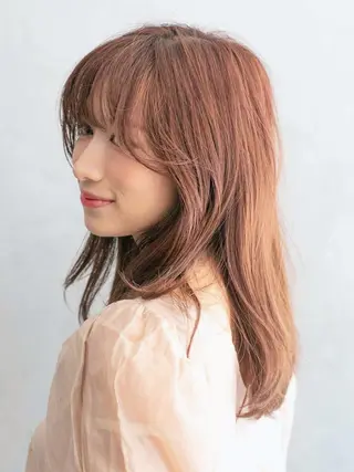 ロング カラー アース越谷 レイクタウン店のヘアスタイル