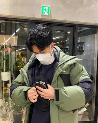 パーマ メンズ 鈴木 真司のヘアスタイル