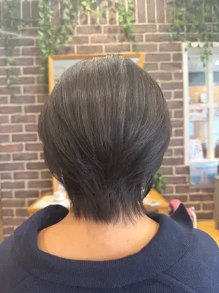 ショート 555tetelight所属・新井 菜摘のヘアスタイル