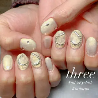 ネイル three Nail&Eyeのネイルデザイン