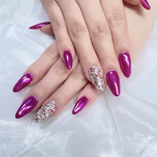 ネイル Rire_eye+beauty_nail所属・Rire_ nail_yukiのネイルデザイン