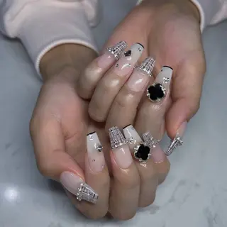 ネイル Yudia Minoriのネイルデザイン