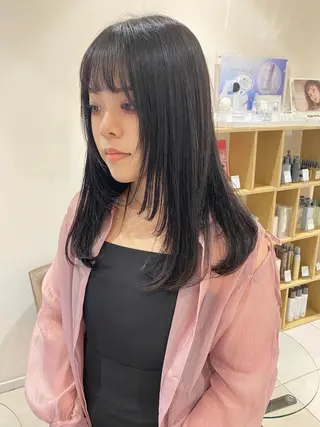 セミロング カラー 細めハイライト🩶 ボブ/レイヤーカットのヘアスタイル