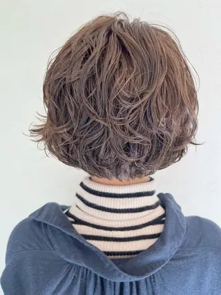 ショート カラー パーマ The book hand salon所属・伊藤 さやかのヘアスタイル