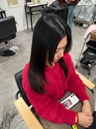 セミロング 上田 紗也のヘアスタイル