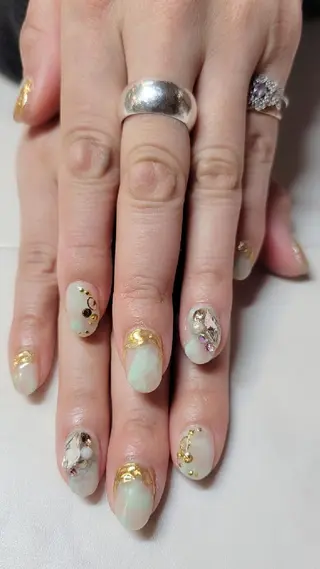 ネイル みー shakushiroのネイルデザイン