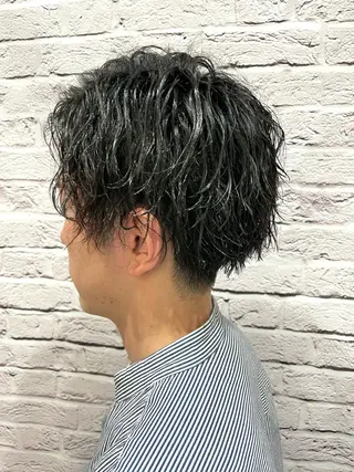 パーマ メンズ Graceful BarBer platinum所属・無料メンズカット💈 遠山泰輝のヘアスタイル
