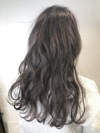 ロング ショート・ウルフ✂︎ 安住有咲子のヘアスタイル