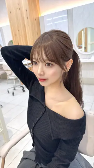 セミロング レイヤーカット/ 顔まわり/アオイのヘアスタイル