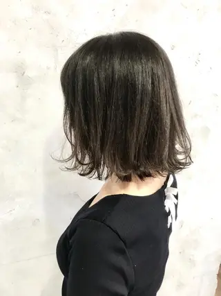 ミディアム カラー 新井 広樹のヘアスタイル
