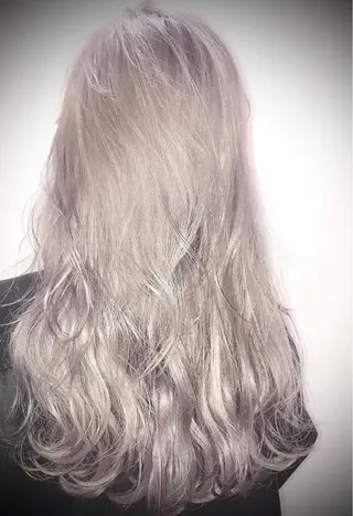 セミロング カラー Seventh Sense所属・Seventh Senseのヘアスタイル