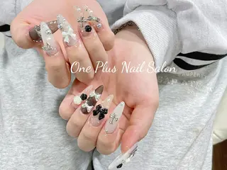 ネイル One Plus Nail Salonのネイルデザイン