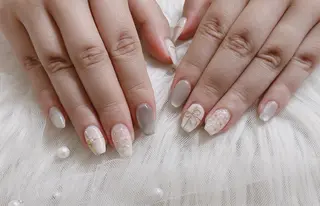 ネイル Sympa 𝓜iwako🐰ᩚのネイルデザイン