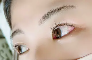 マツエク・マツパ Charme 五反田・不動前・目黒のマツエク・マツパデザイン