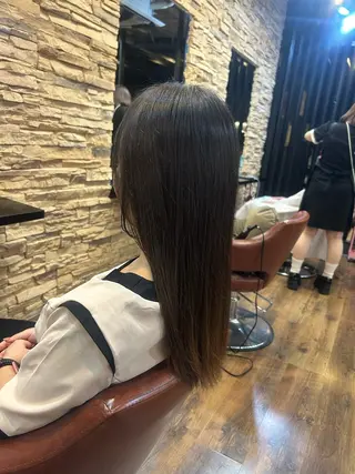 セミロング 【ブリーチモデル募集 】サキ🫧のヘアスタイル