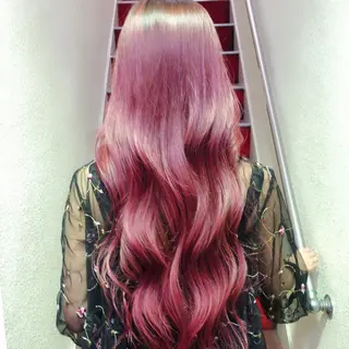 ロング カラー vi viのヘアスタイル