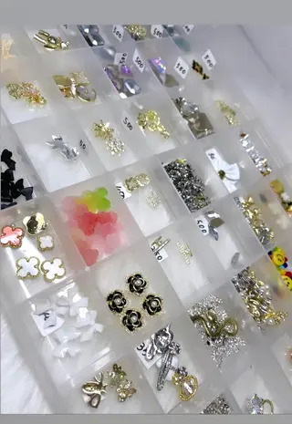 ネイル nail salon fee（フィー）のネイルデザイン