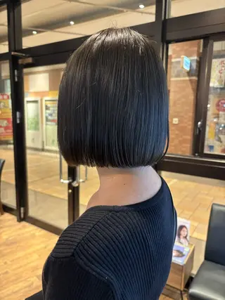 ショート カラー 🎀ワンレンボブ🎀 ワンカラー　あゆみのヘアスタイル