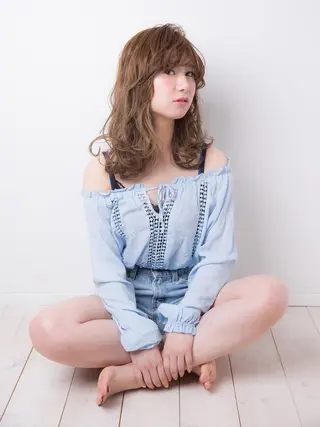 セミロング カラー パーマ ✨hair make flencia✂️✨のヘアスタイル