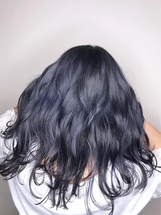 セミロング 艶髪職人 山本隼正のヘアスタイル