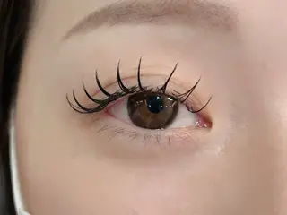 マツエク・マツパ Uyu lush所属・Uyu lushのマツエク・マツパデザイン