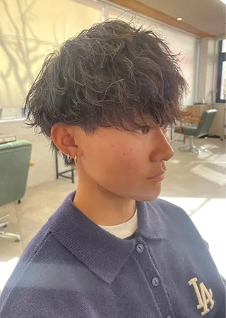 パーマ メンズ オノザワ シュウジのヘアスタイル