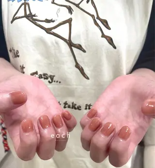 ネイル each Hibikiのネイルデザイン