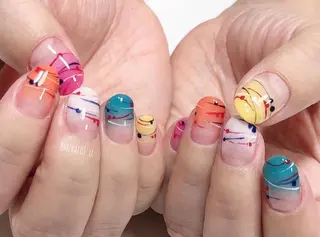 ネイル 沖縄市ネイルサロン エメラルドアイルのネイルデザイン