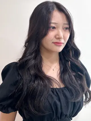 ロング カラー ナチュラル大人っぽい スタイル　MAORIのヘアスタイル